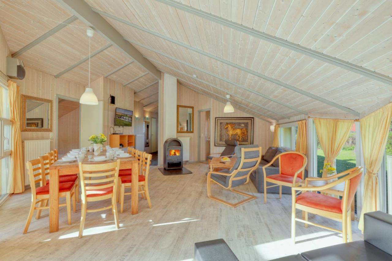 Kranich Ferienhaeuser Mit Innenpool Hohendorf  Dış mekan fotoğraf
